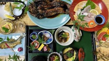 食事・飲み物 / 3