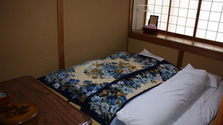 和室（2人部屋、共用バスルーム）