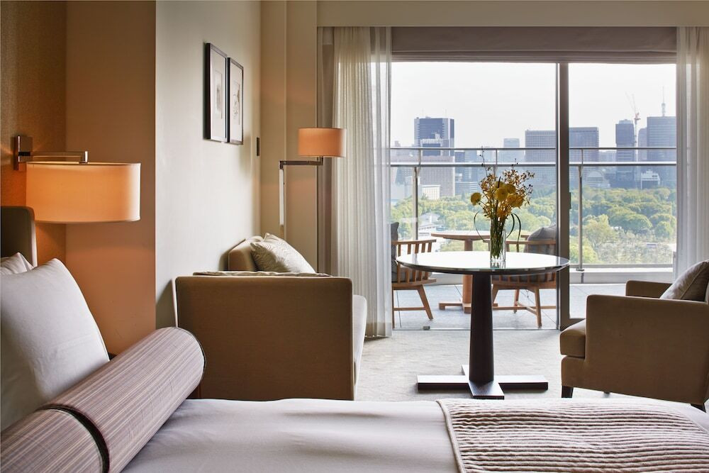 1. モーニングヨガでさわやかな朝を「パレスホテル東京」4757182