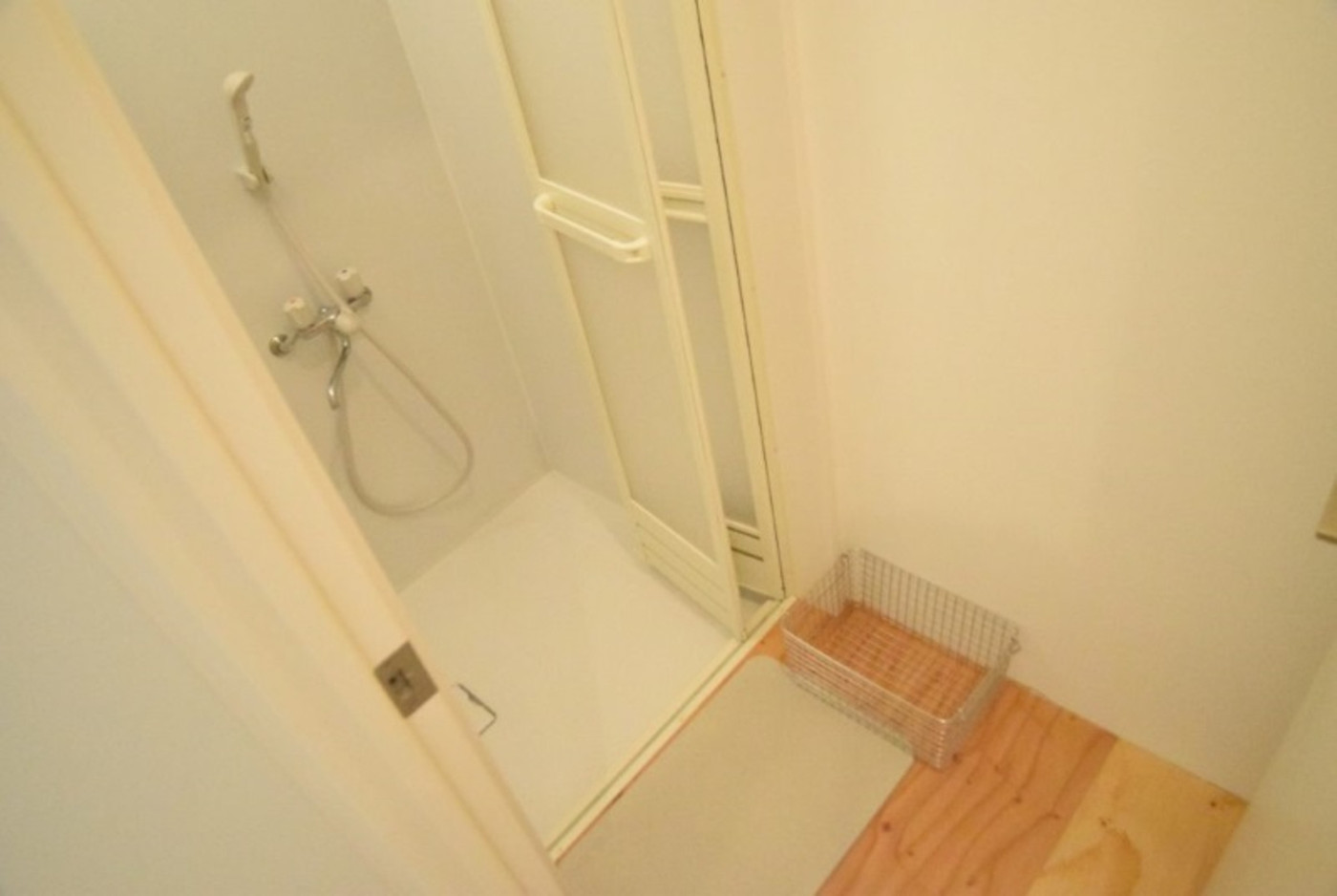 2.ゆっくり眠れる「Blue Hour Kanazawa」4083479