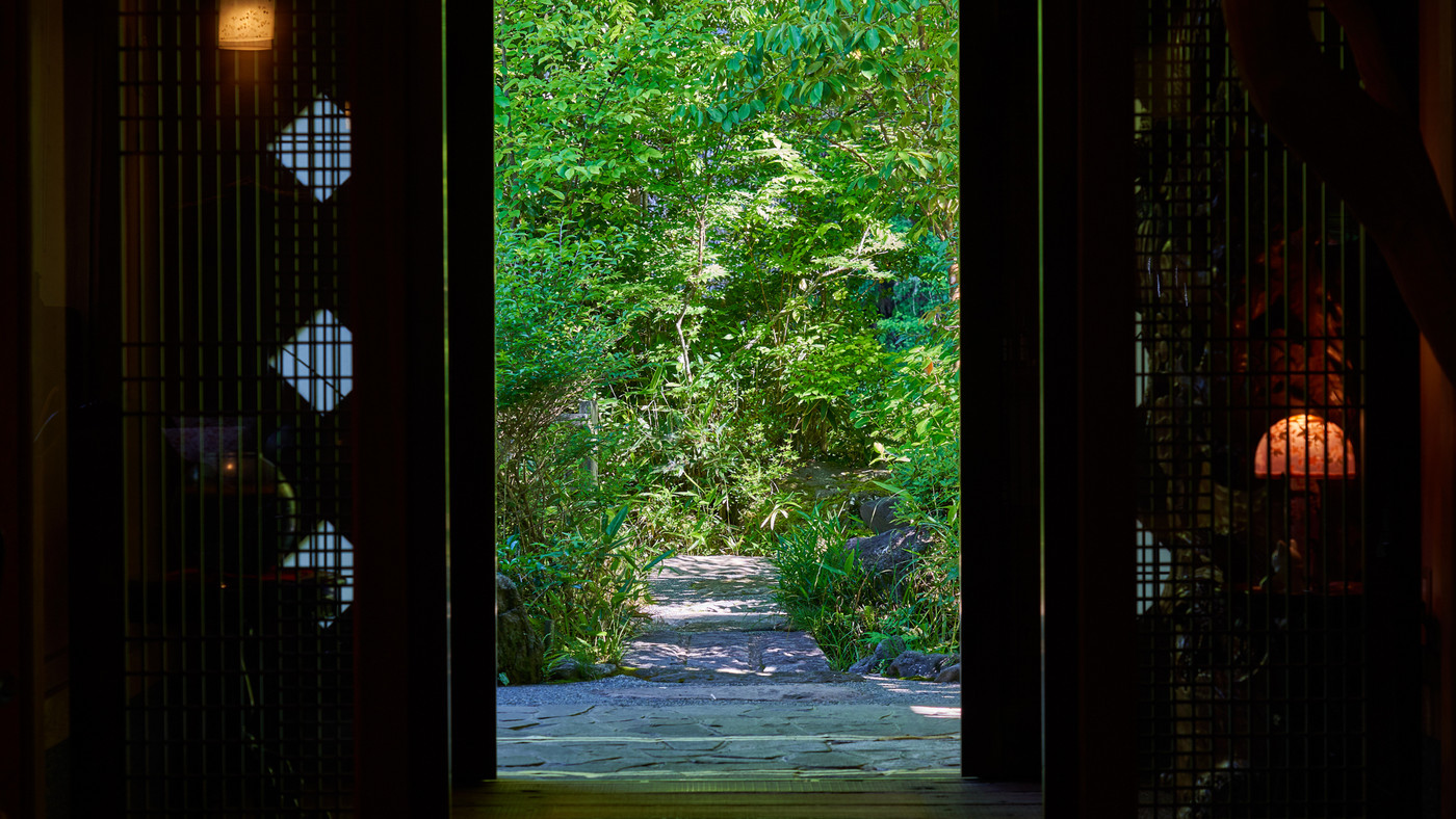 仕事やSNSから離れて、時間がゆっくりと流れる場所へ3706424