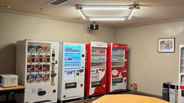 自動販売機 / 10