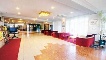 ロビー応接スペース / 3