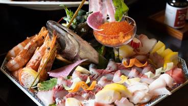 食事・飲み物 / 12