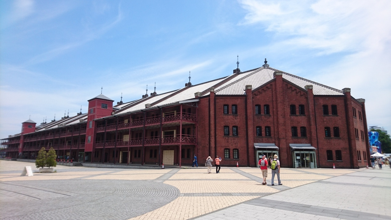 横浜のホテルで、夜景を眺めながら思い出に残るひとときを♡3476977