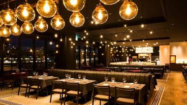 1F カフェ&バー リーベル① / 12