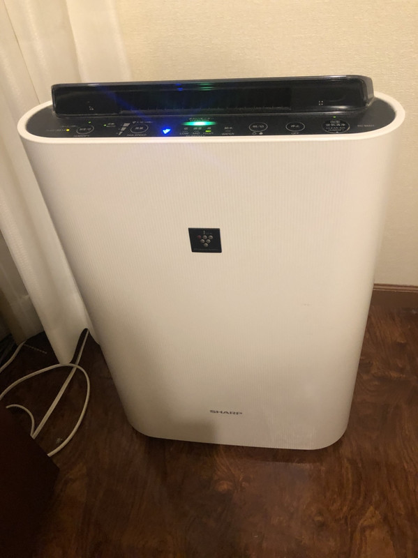 空気清浄機あり。