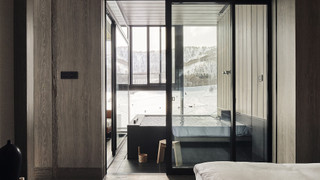 デラックス スイート キングベッド 1 台 (Private Onsen)