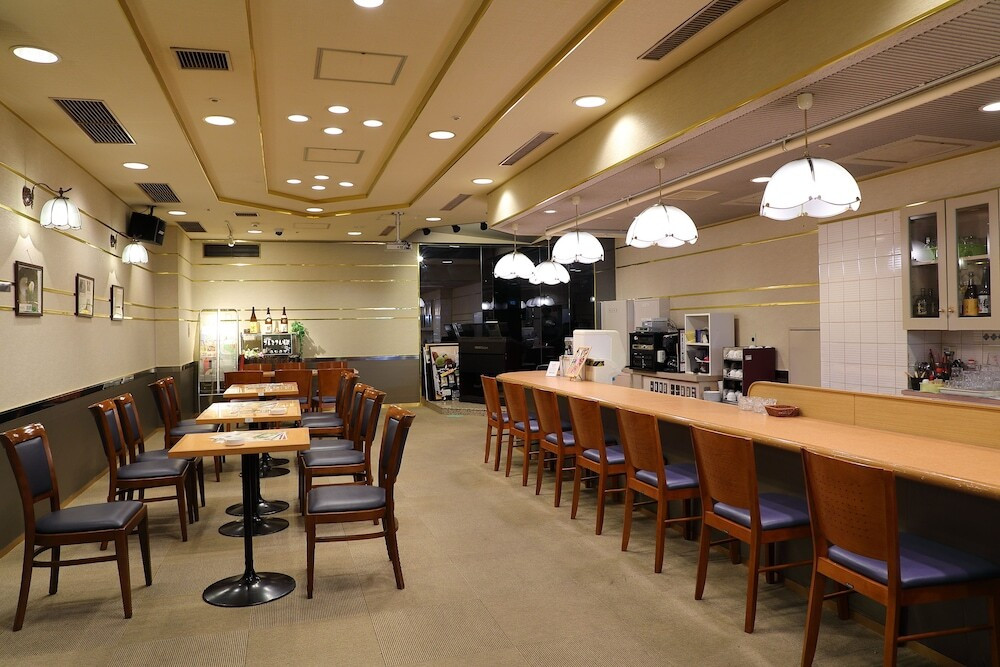 喫茶軽食「オーロラ」