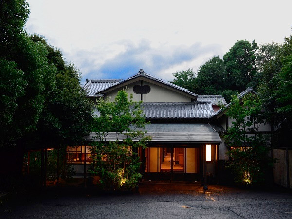 旅館の外観②