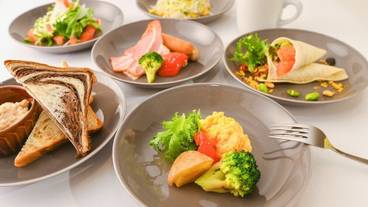 朝食 / 4