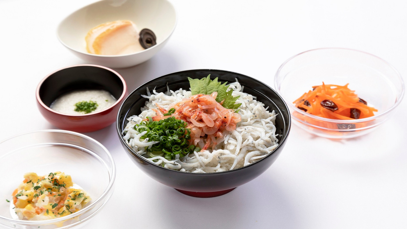 天然温泉とからだに優しい小鉢のバイキングで伊豆観光をスタート3952990