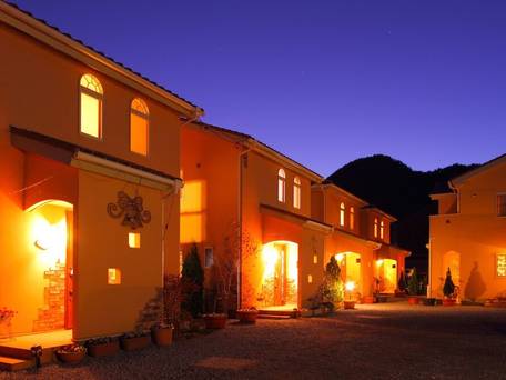 ヴィラ アンソレイユ / 1