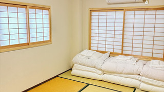 トリプルルーム (2-3名) 専用シャワートイレ 禁煙