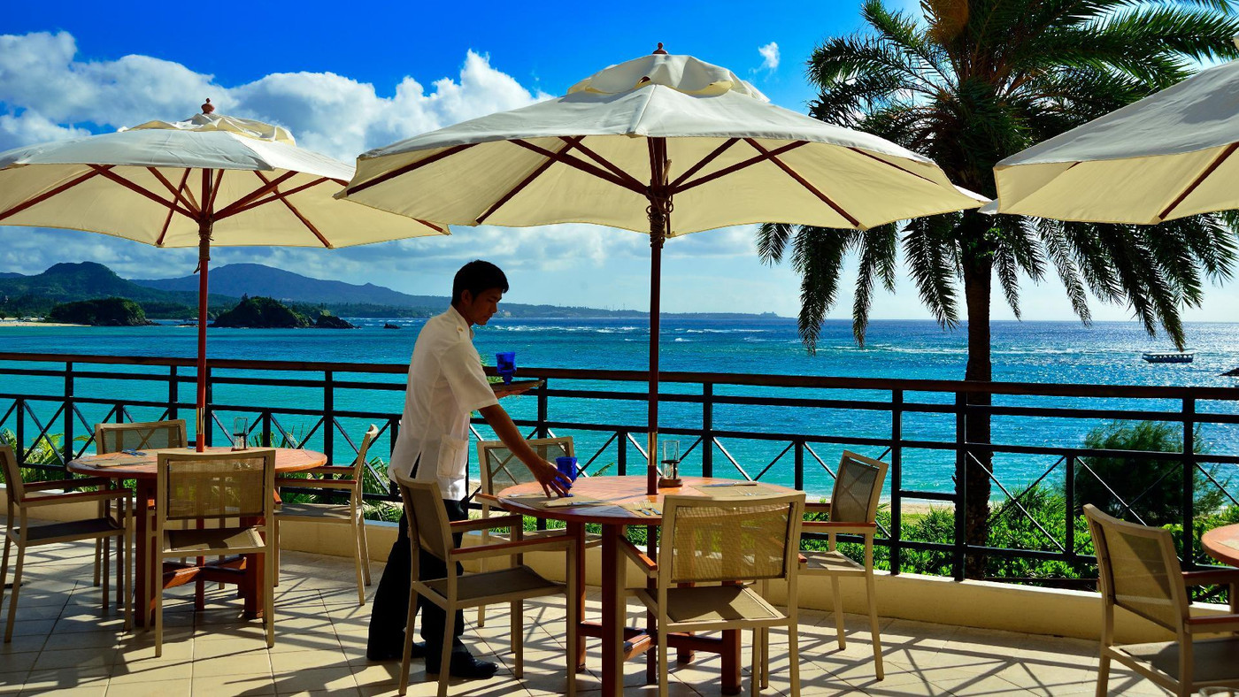 ホテルにいるだけ。ただそれだけで心を満たしてくれるホテル4066170