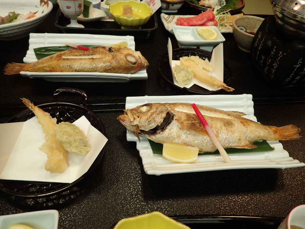 のどぐろ姿塩焼き