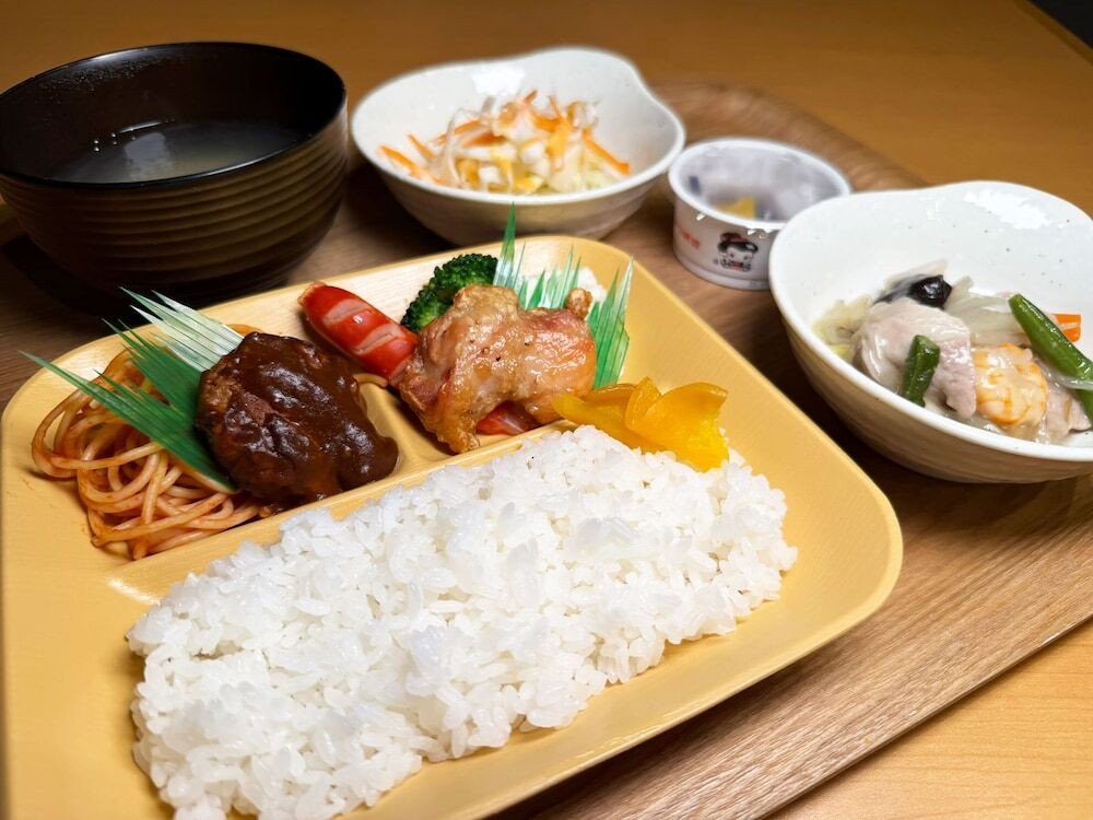 朝食