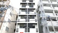 Mr.KINJO Miki24 in 牧志駅前