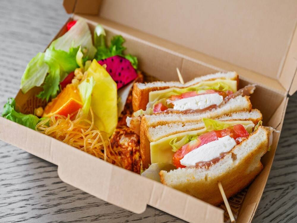 朝食