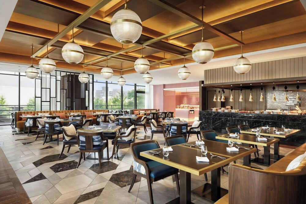 出来立てアツアツのメイン料理＋充実したビュッフェで心もお腹も大満足♪4773331