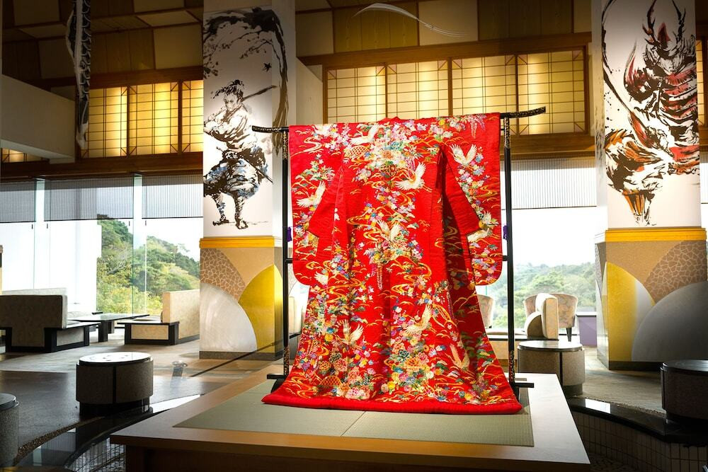 ロビーラウンジ