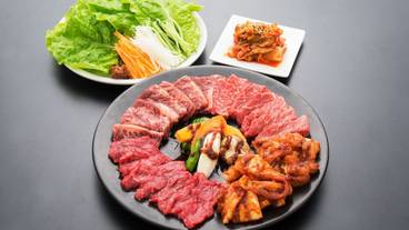 食事・飲み物 / 1