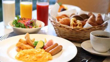 食事・飲み物 / 4