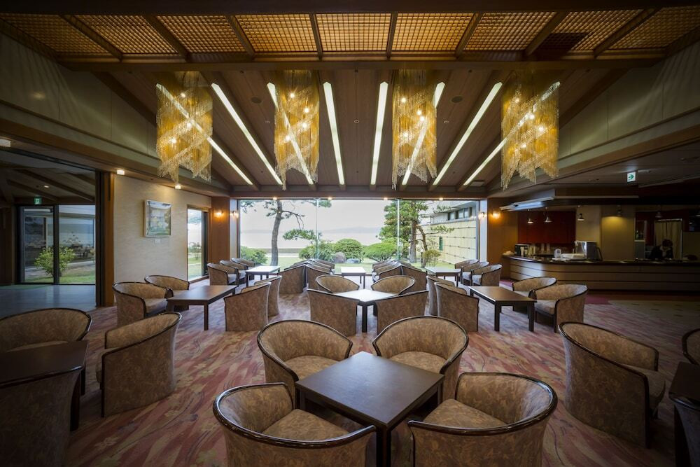 純和風のお部屋で温泉情緒と七尾湾を満喫3927095