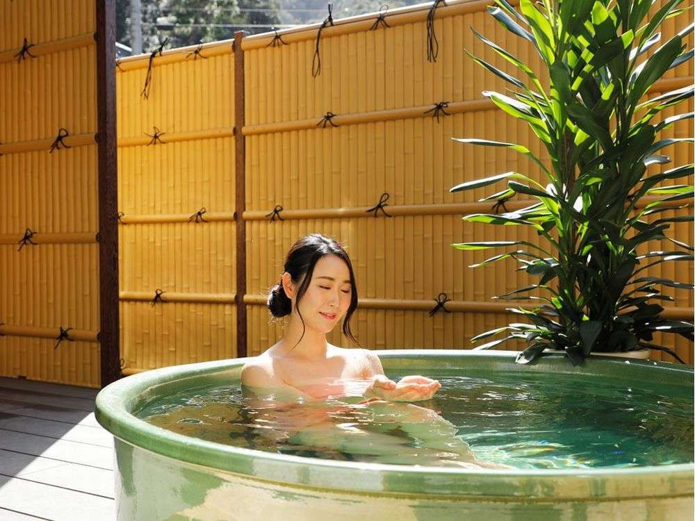 花地蔵庵　露天風呂付客室②