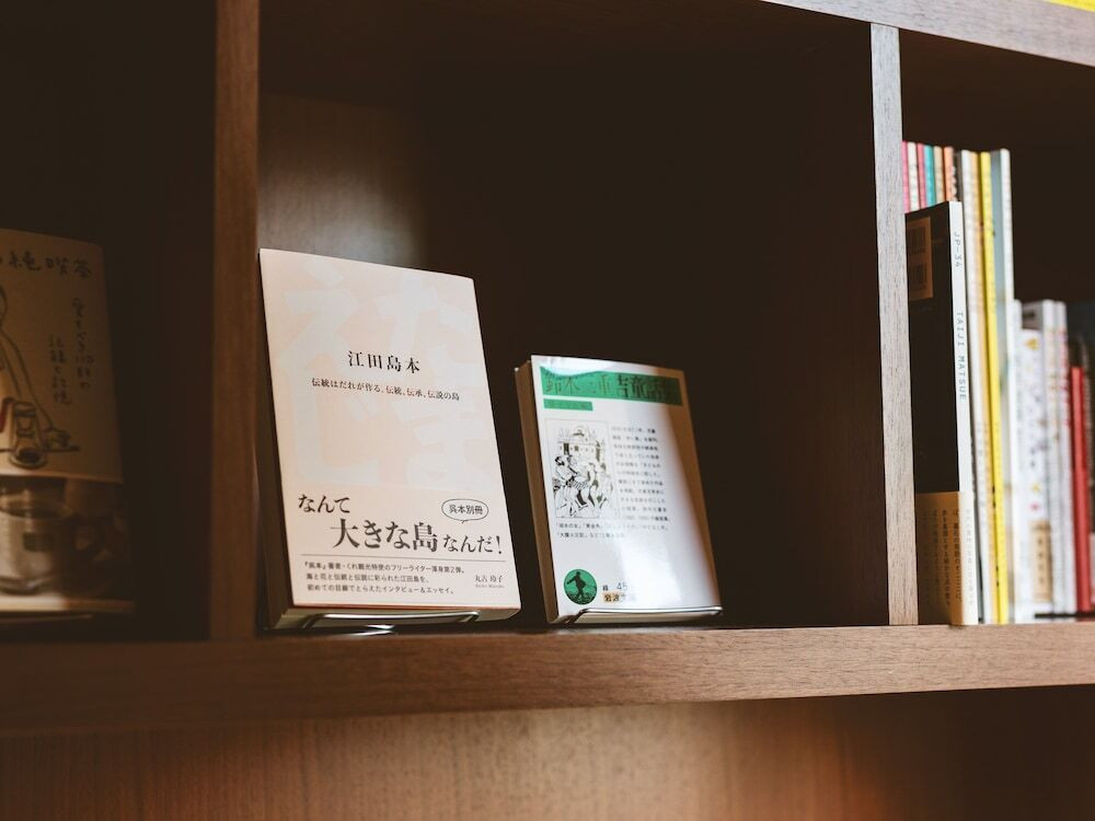 ロビーラウンジ