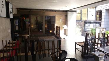 内部エントランス / 2