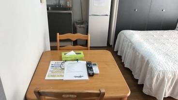 客室内のダイニングエリア / 30