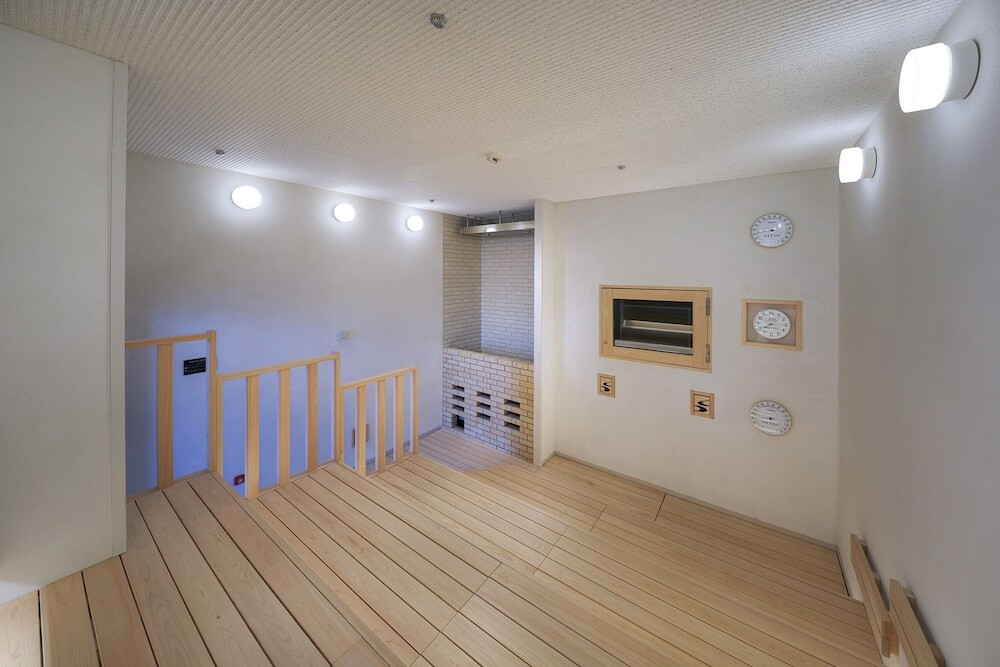 銀翼の湯 サウナ