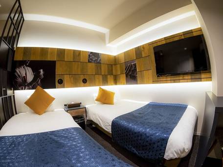 HOTEL S-PRESSO NAMBA / 4