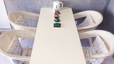 客室内のダイニングエリア / 31