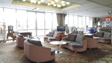 ロビー応接スペース / 2