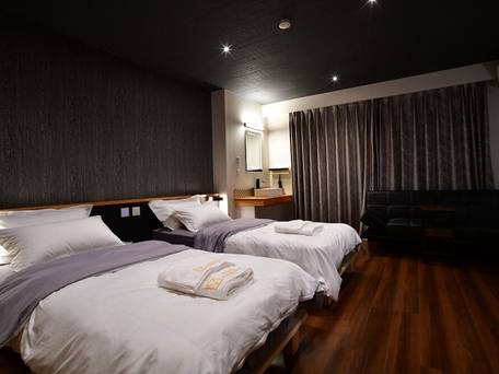 Villa 33 Kashikojima / 3