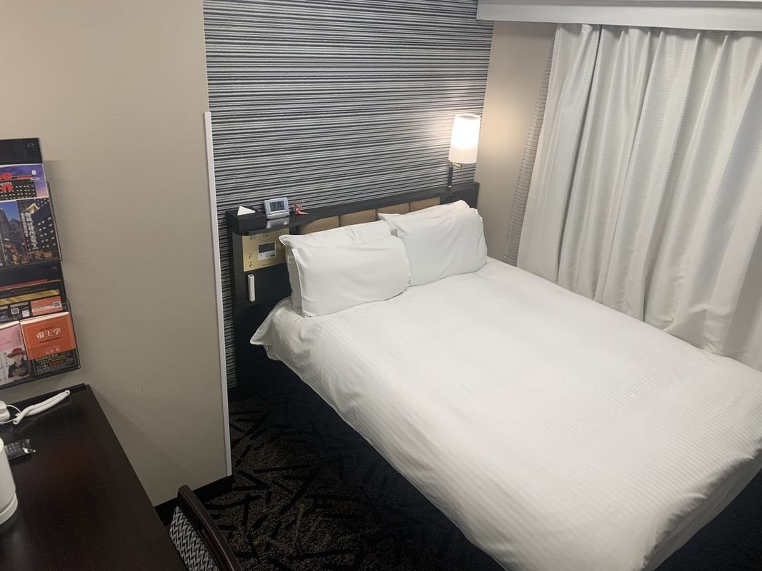 シングルで予約しましたがダブルっぽい部屋でした