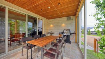 客室内のダイニングエリア / 9