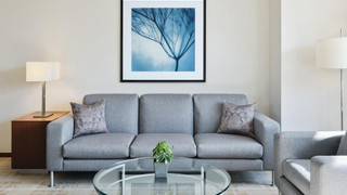 クラブ ルーム キングベッド 1 台 (Premium)