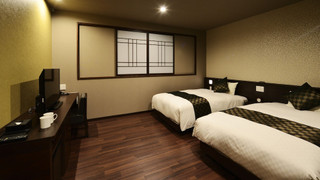 デラックスツイン