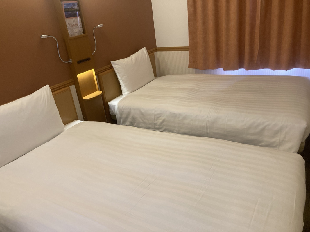 昨晩ハリウッドツインよりいつもの東横ツイン