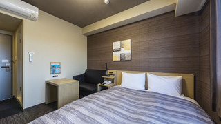 セミダブルルーム 喫煙可