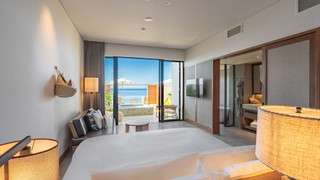 プレミア オーシャンビュー キング 13歳以上  禁煙