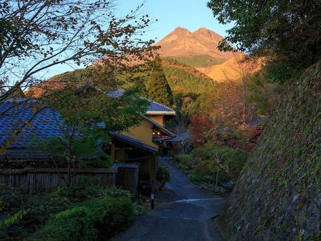 由布院 梅園 GARDEN RESORT / 2