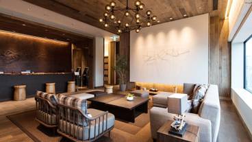 内部エントランス / 2