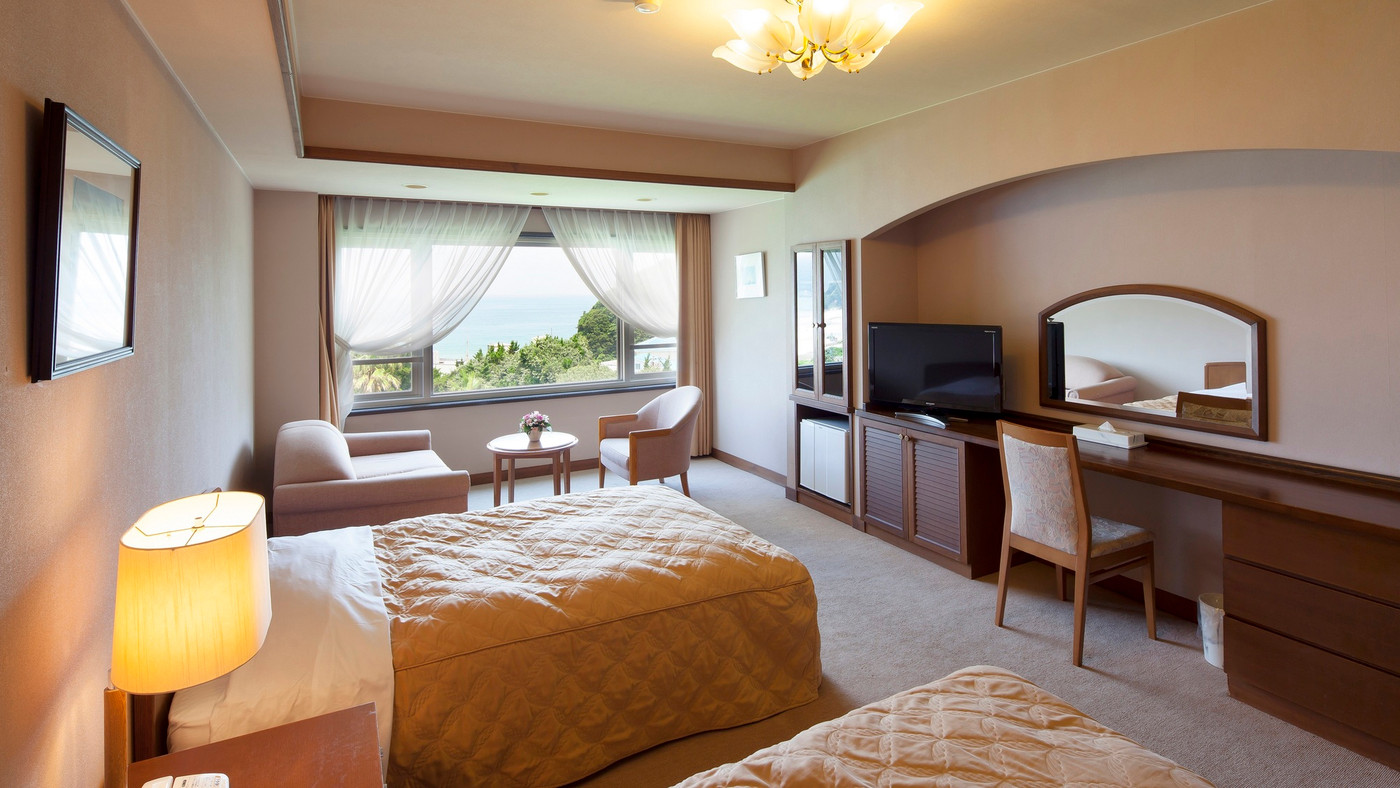 目の前は白浜海岸！2種類の温泉に癒される4021290