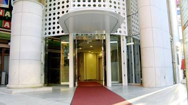 施設の入り口 / 7