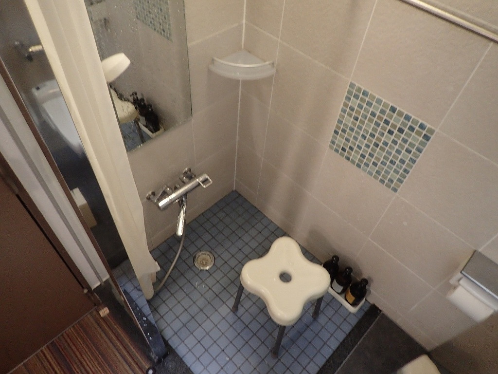 椅子があり、座って洗えるので楽だった。