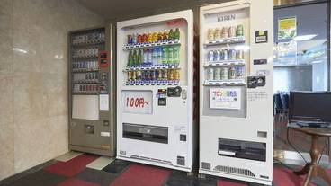 自動販売機 / 1
